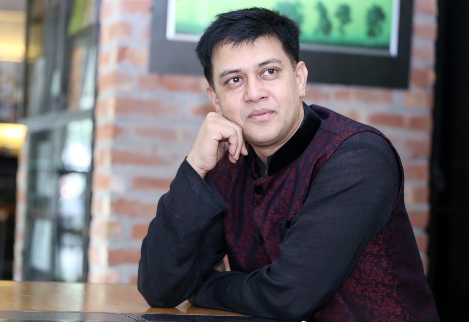 প্রধানমন্ত্রীর ফোনে নির্বাচন থেকে সরে দাঁড়ালেন শাকিল খান