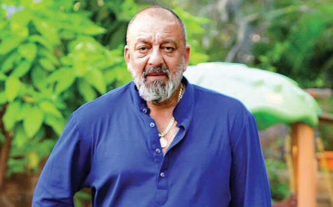 বাড়ি ফিরছেন সঞ্জয় দত্ত