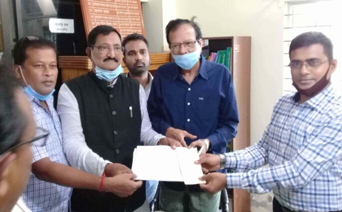শ্রীমঙ্গলের মীর্জাপুর ও ভূনবীর ইউনিয়নে আওয়ামীলীগ, বিএনপি ও জাতীয় পাটি সহ ৯ প্রার্থীর মনোনয়ন পত্র জমা
