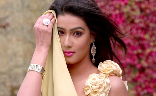 পরিবারের সদস্যরাই অন্যদের সম্মানহানি করছেন: মাহি