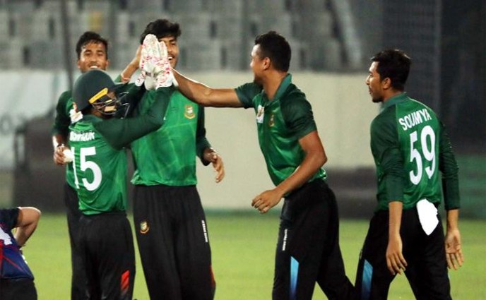 নাজমুলদের কাছে ম্যাচ হেরে তামিমদের বিদায়