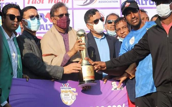 ময়মনসিংহে ১০০ বলের লিগে চ্যম্পিয়ন রাইডার্স