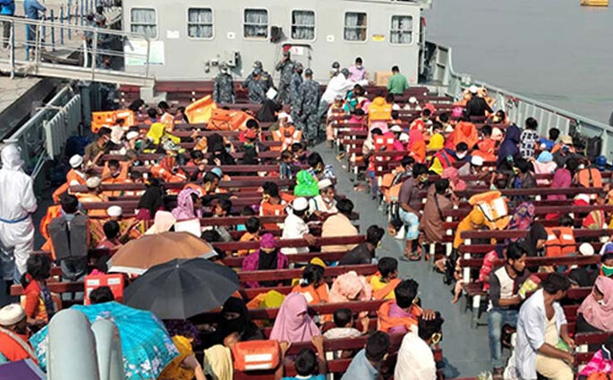 ভাসানচরে পৌঁছেছে রোহিঙ্গাদের দ্বিতীয় দল