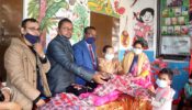 শ্রীমঙ্গলে হাওর পাড়ের দরিদ্র পরিবারের শিক্ষার্থীর মাঝে শীতবস্ত্র বিতরণ।