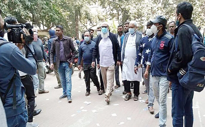 বিএনপির সালাউদ্দিন আত্মসমর্পণ করে কারাগারে