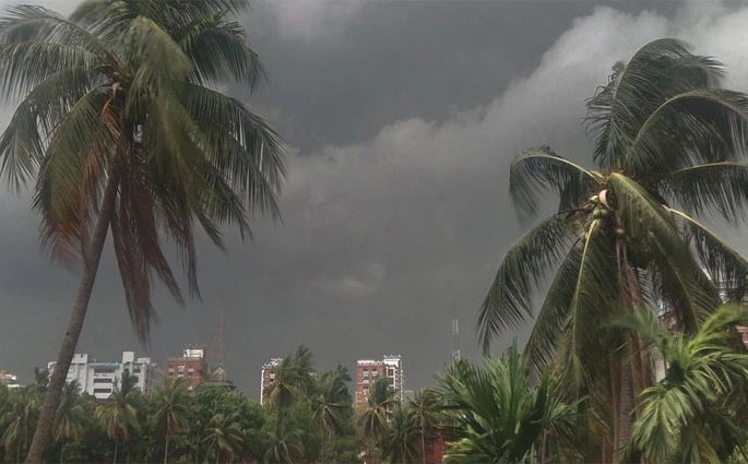 পাঁচ বিভাগে ঝোড়ো হাওয়াসহ বজ্রবৃষ্টির সম্ভাবনা