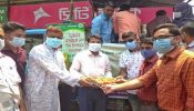 শ্রীমঙ্গলে ভ্রাম্যমান গাড়িতে দুধ, ডিম ও মাংস বিক্রির উদ্বোধন।
