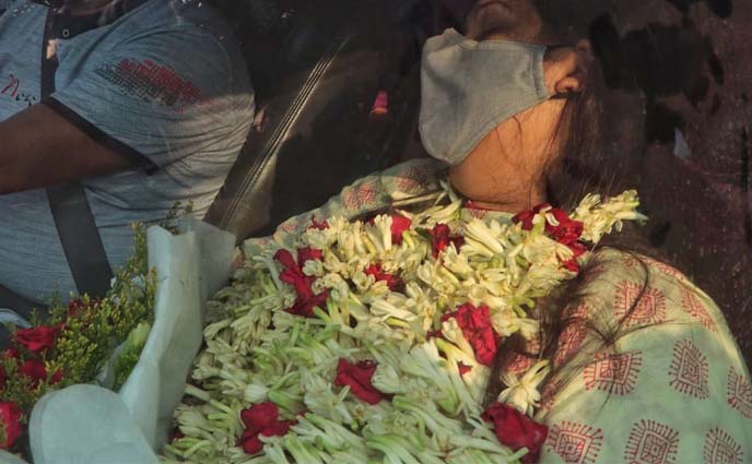 ব্লাড সুগার বেড়েছে রোজিনার