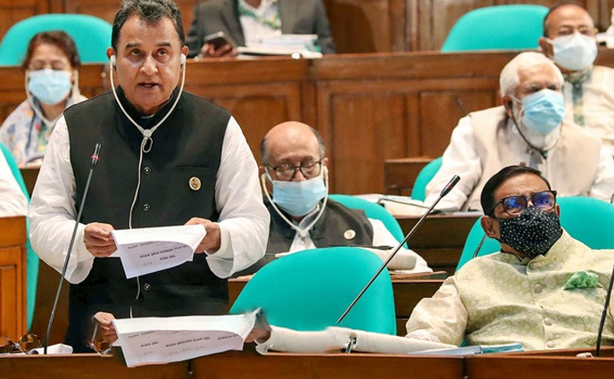 ‘মেইড ইন বাংলাদেশ’ এ ১০ বছর কর অব্যাহতির প্রস্তাব