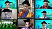 চাকরি নয়, নিজেকে উদ্যোক্তা হিসেবে গড়ে তুলতে হবে