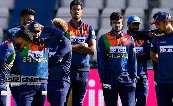 শ্রীলঙ্কার তিন ক্রিকেটার বহিষ্কার
