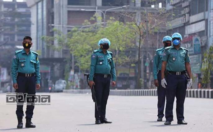 ১০ আগস্টের পর ‘লকডাউন’ তুলে দেওয়ার চিন্তা