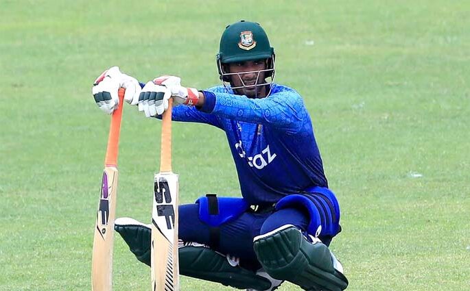 ব্যাকফুটে ক্যাপ্টেন মাহমুদউল্লাহ