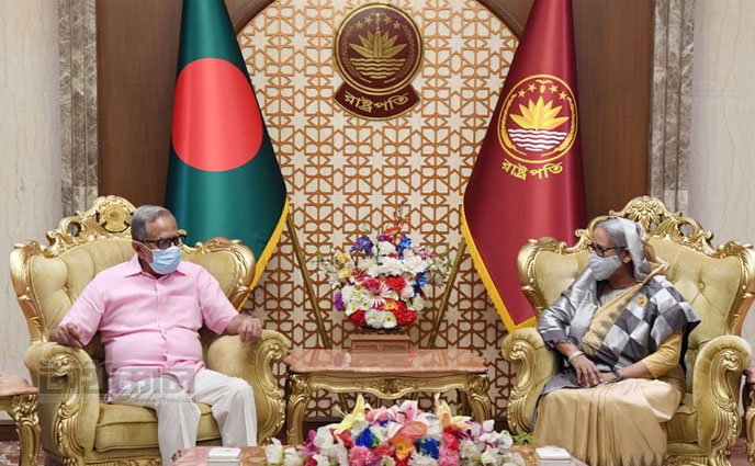 বঙ্গভবনে রাষ্ট্রপতির সাথে প্রধানমন্ত্রীর সৌজন্য সাক্ষাৎ