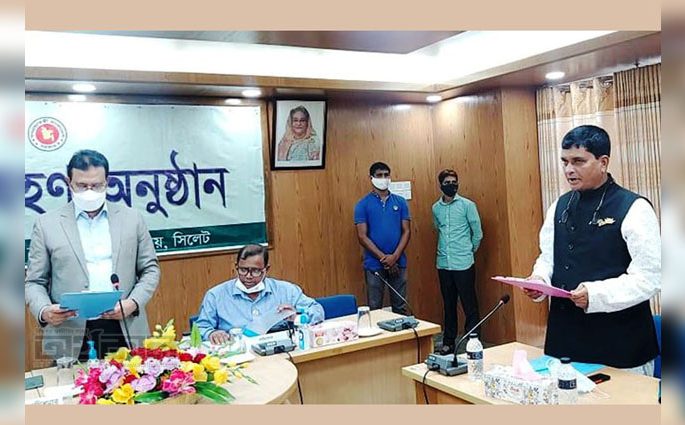 শপথ নিলেন শ্রীমঙ্গল উপজেলা চেয়ারম্যান