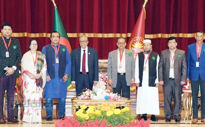 শেখ হাসিনার নেতৃত্বে নির্বাচনকালীন সরকার চায় বিএনএফ
