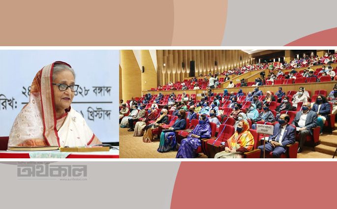 নারীর প্রতি দৃষ্টিভঙ্গি পরিবর্তনের আহ্বান প্রধানমন্ত্রীর
