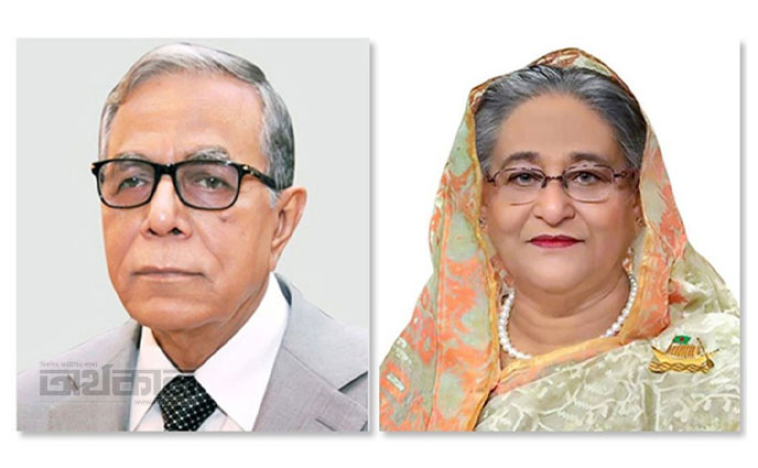 বিজয় দিবসের কুচকাওয়াজে যোগ দিয়েছেন রাষ্ট্রপতি ও প্রধানমন্ত্রী