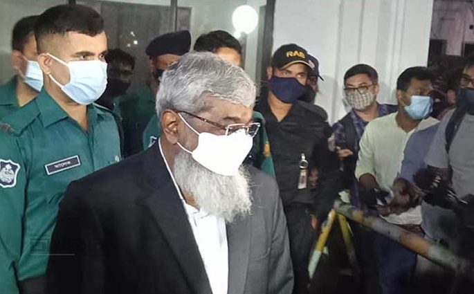 রাষ্ট্রপতির হাতে ১০ জনের নামের তালিকা তুলে দিলো সার্চ কমিটি