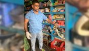 তিন দিন ধরে আটকা পরা দাঁড়াইশ সাপ দুই ঘন্টা চেষ্টার পরে উদ্ধার