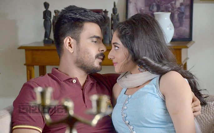 আবারো সিয়াম-পূজার ‘প্রেম রসায়ন’