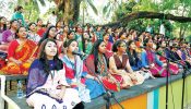 রমনার বটমূলে বর্ষবরণ উৎসব শুরু