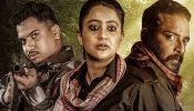 রক্ত দিয়ে লেখা হলো ছবির পোস্টার