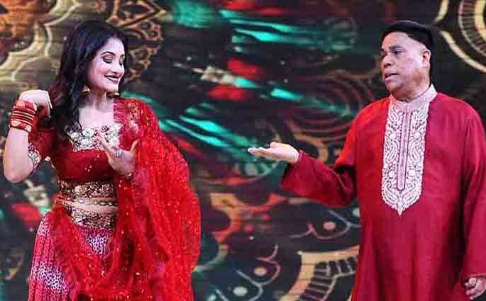 নিজেই লিখেছেন, ঈদে ৯ গান শোনাবেন মাহফুজুর রহমান