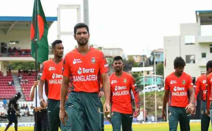 দুই ভাগে দেশে আসছেন টাইগাররা, তামিম যাবেন লন্ডনে