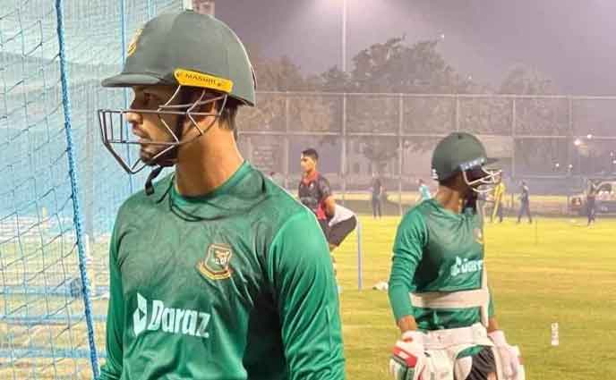 এক রাতেই বাংলাদেশের তিন ম্যাচ