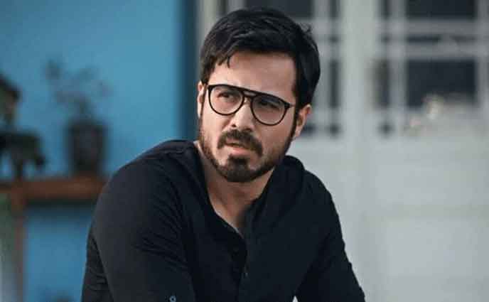 ইমরান হাসমির উপর পাথর ছুড়ে আক্রমণ