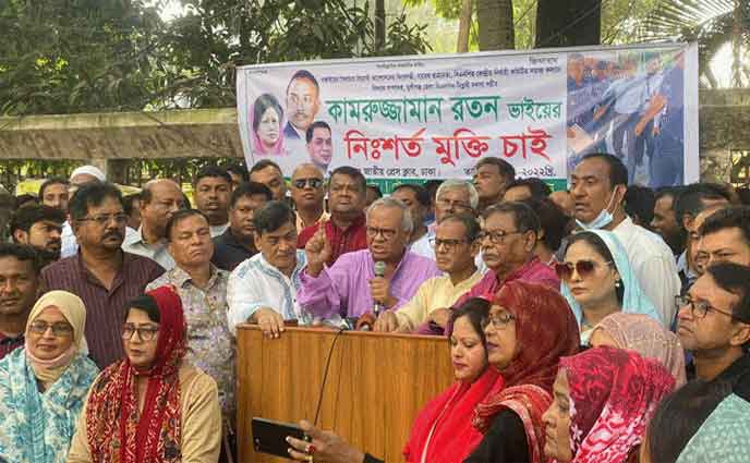 নিউটনের তৃতীয় সূত্র মনে রাখবেন: আওয়ামী লীগকে রিজভী