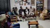 কারাবন্দী মির্জা ফখরুলের বাসায় গণতন্ত্র মঞ্চের নেতারা