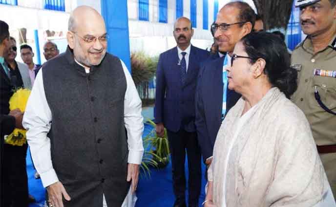 বিএসএফের অতি সক্রিয়তায় নিরীহ মানুষের মৃত্যু হচ্ছে: মমতা