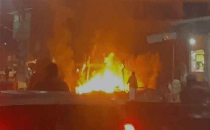 পাকিস্তানে জোড়া বোমা বিস্ফোরণে আহত ২০