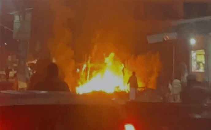 পাকিস্তানে জোড়া বোমা বিস্ফোরণে আহত ২০
