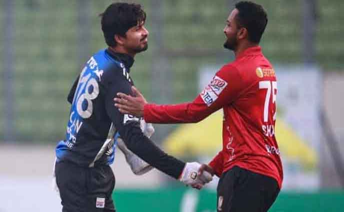 রংপুরকে হারিয়ে পয়েন্টের খাতা খুলল বরিশাল