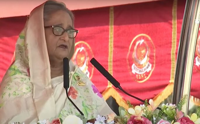কারও সঙ্গে যুদ্ধ চাই না : প্রধানমন্ত্রী