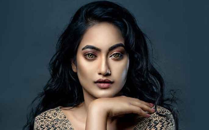 আগুনে দগ্ধ অভিনেত্রী শারমিনকে কেবিনে স্থানান্তর