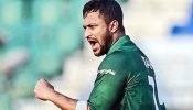 চোখের চিকিৎসার জন্য লন্ডন যাচ্ছেন সাকিব