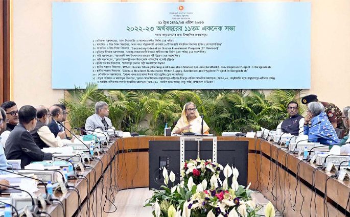 আঞ্চলিক মহাসড়ক থেকে টোল আদায়ের নির্দেশ প্রধানমন্ত্রীর