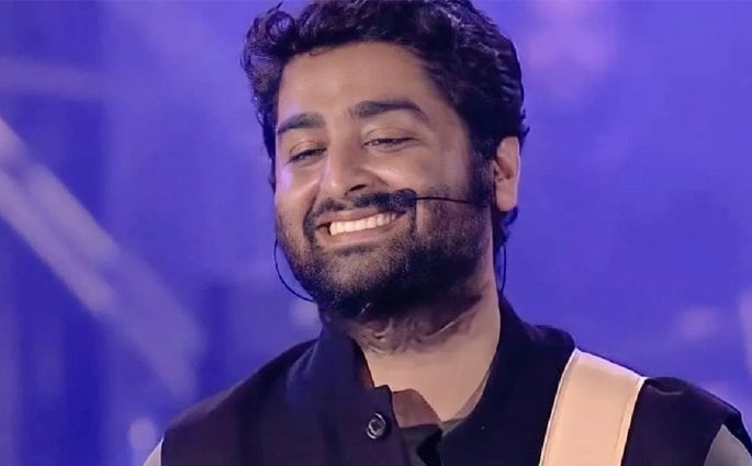 ৩০ টাকায় খাবার পাওয়া যায় অরিজিতের হোটেলে