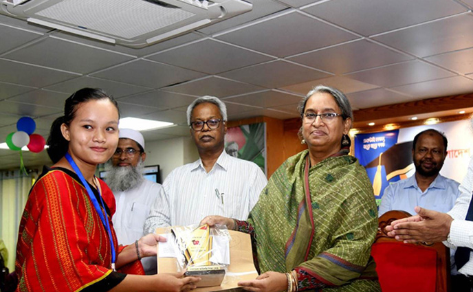 দক্ষতানির্ভর কাজের বাজার তৈরি হচ্ছে: শিক্ষামন্ত্রী