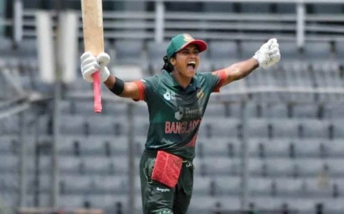 আন্তর্জাতিক ক্রিকেটে বাংলাদেশের প্রথম সেঞ্চুরিয়ান ফারজানা