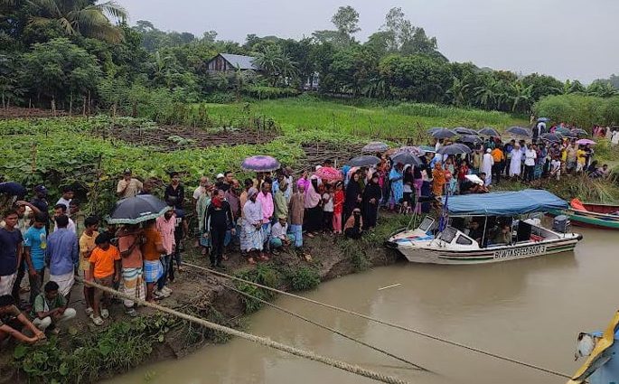 মুন্সীগঞ্জ ডুবে যাওয়া ট্রলার উদ্ধার হয়নি: এখনো নিখোঁজ ৫