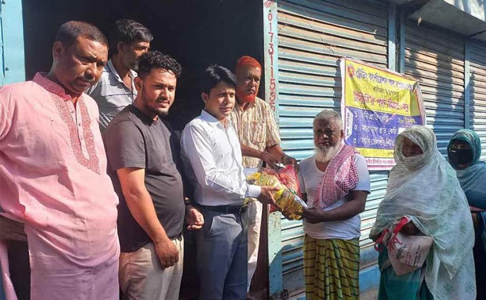 ব্রাহ্মণবাড়িয়ায় টিসিবি পণ্য বিক্রি শুরু