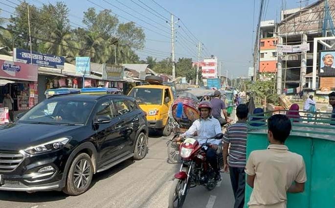 বিএনপির ডাকা হরতালের কোন প্রভাব পড়েনি শরীয়তপুরে