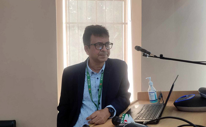‘প্রেসক্রিপশনে অ্যান্টিবায়োটিক লেখা ট্রেন্ড হয়ে গেছে’