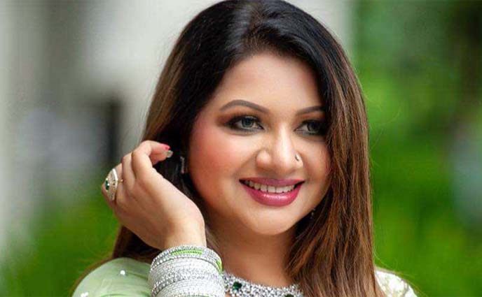 নতুন গান নিয়ে এলেন আঁখি আলমগীর