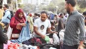রাজধানীতে জমজমাট শীতের পোশাকের বাজার